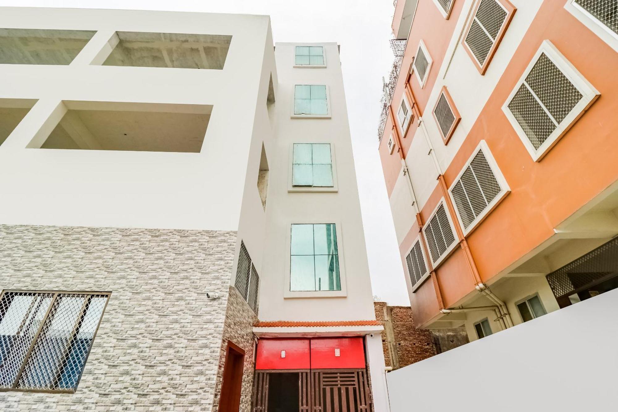 Super Hotel O Rs Inn Gorakhpur Zewnętrze zdjęcie